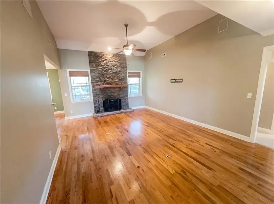 212 Westwind Drive, Newnan, GA 30263 - Image #3