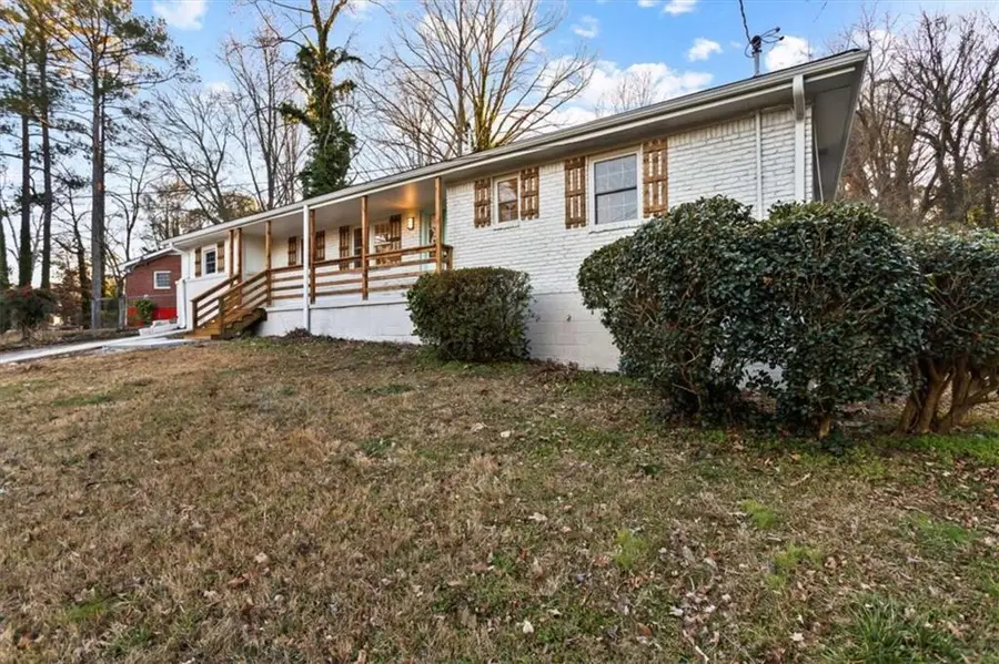 1891 Valley Ridge Dr Sw, Atlanta, GA 30331 - #2