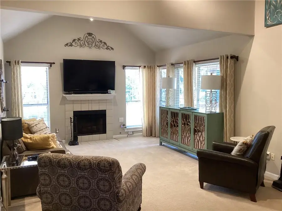 4410 White Surrey Drive Nw, Kennesaw, GA 30144 - Image #2