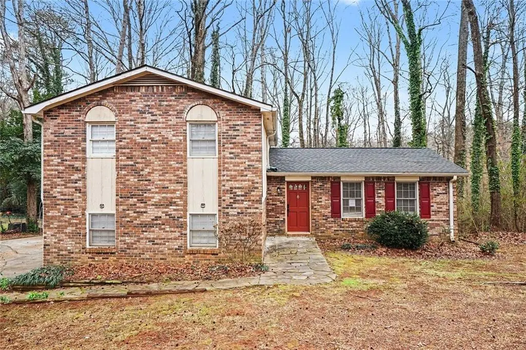 126 W Jousters Lane Nw, Lawrenceville, GA 30044 - Image #1
