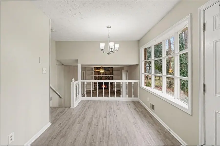 126 W Jousters Lane Nw, Lawrenceville, GA 30044 - Image #2