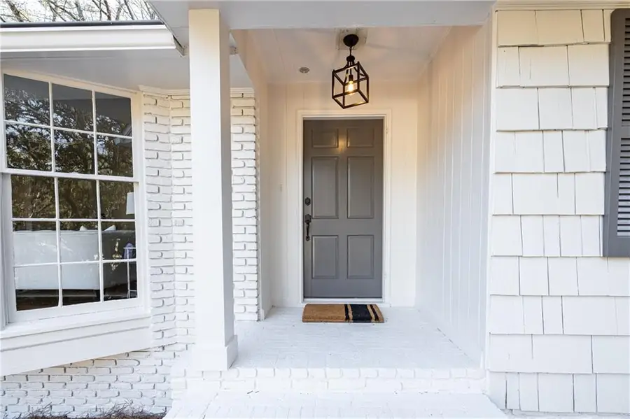 3595 Old Ivy Lane Ne, Atlanta, GA 30342 - Image #3