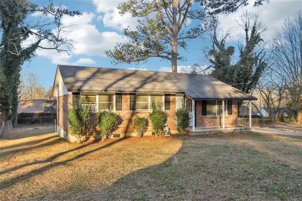 605 Robert E Lee Parkway, Jonesboro, GA 30238 - Image #1