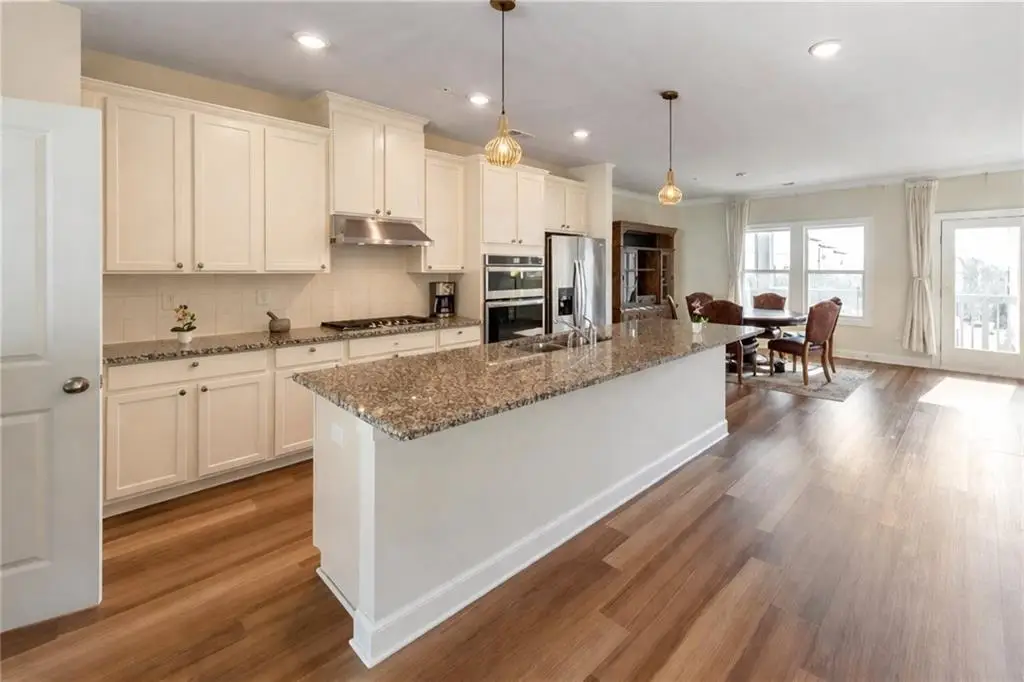 823 Mackay Creek, Woodstock, GA 30188 - #1
