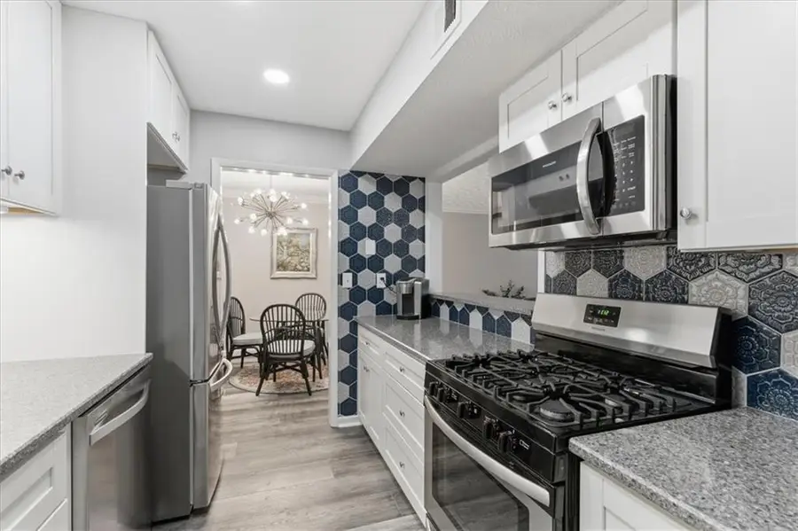 501 Dunbar Drive, Dunwoody, GA 30338 - Image #2