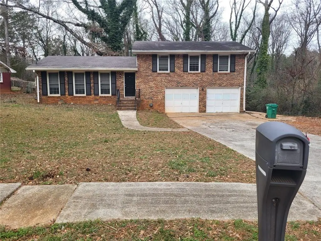 4796 Fairforest Drive, Stone Mountain, GA 30088 - #1