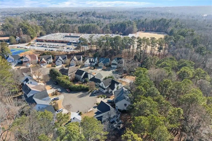 350 Riversong Way, Alpharetta, GA 30022 - Image #2