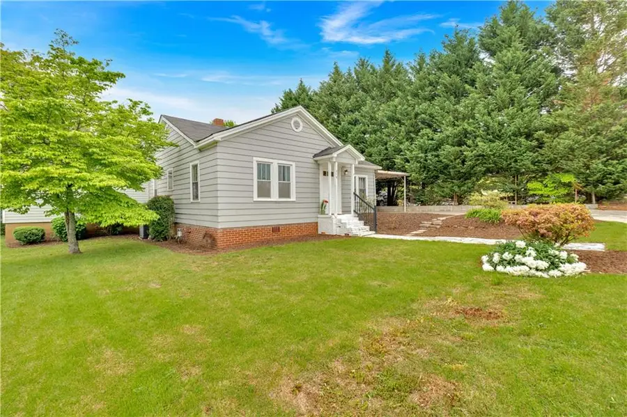 210 Mccanless Street, Cartersville, GA 30120 - #2