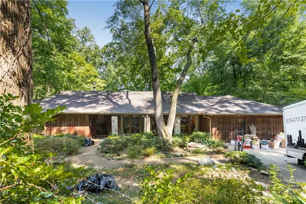 4933 Dana Drive Ne, Kennesaw, GA 30144