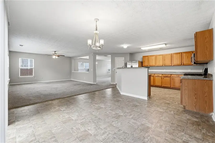 667 Leaflet Ives Trl, Lawrenceville, GA 30045 - #3