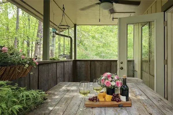 1509 Woodcliff Drive Ne, Sandy Springs, GA 30329