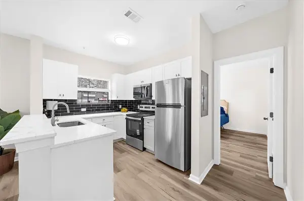 2230 Cheshire Bridge Road Ne #403, Atlanta, GA 30324