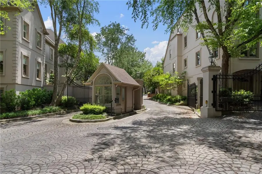 2525 Peachtree Road Ne #28, Atlanta, GA 30305 - #2