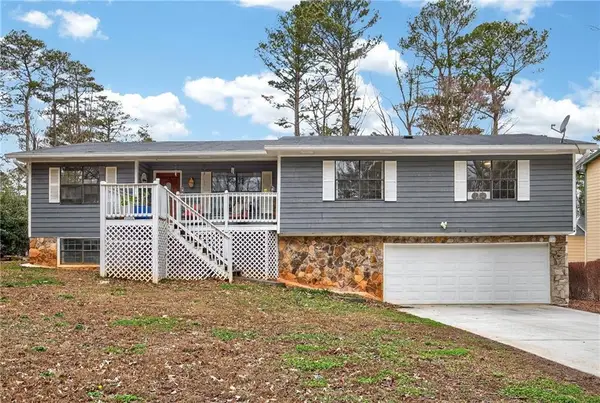 994 Bramwell Lane, Stone Mountain, GA 30083