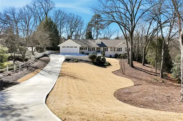 1685 Valley Road Ne, Gainesville, GA 30501