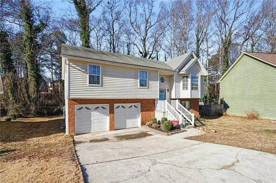 958 Redan Crescent Drive, Stone Mountain, GA 30088 - #2