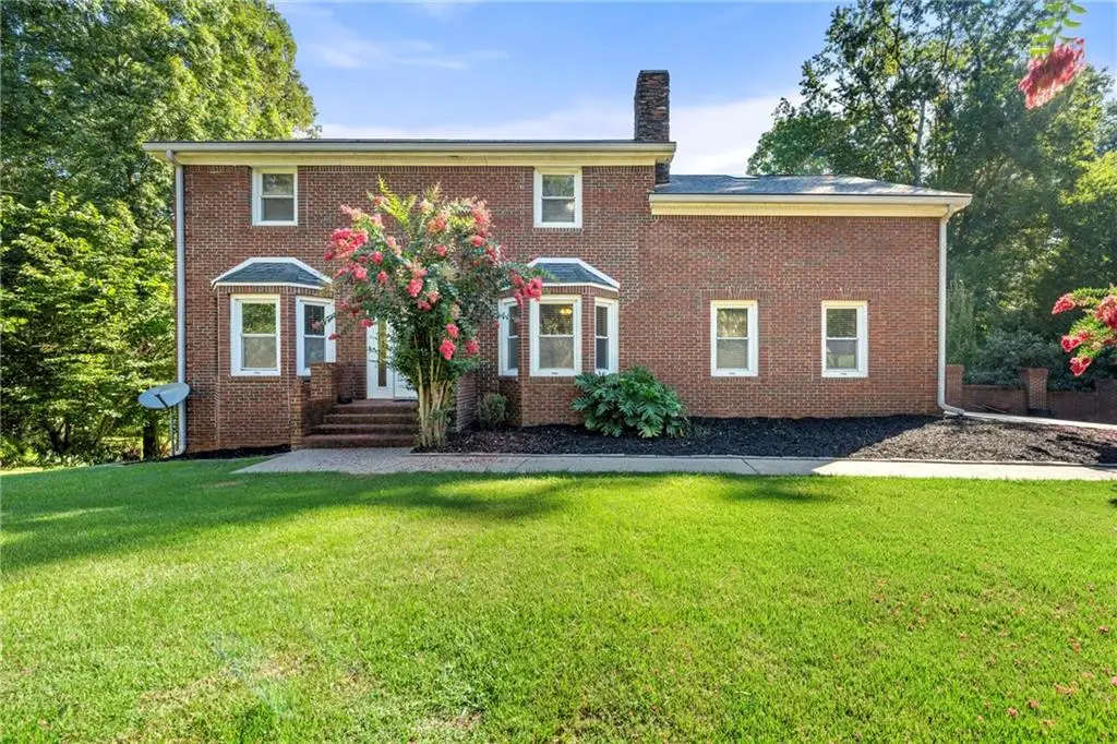 140 Forest Lake Drive, Fayetteville, GA 30215 - #1