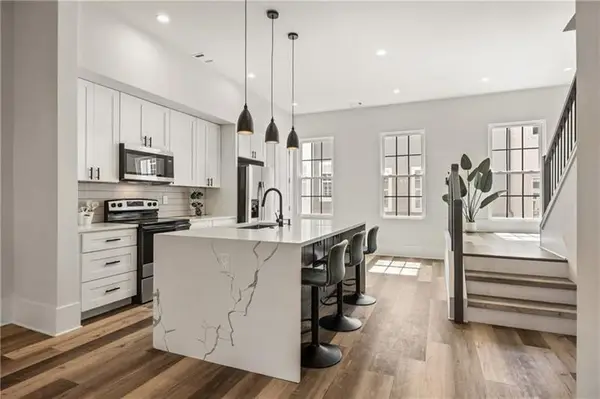 3165 Dogwood Drive #107, Hapeville, GA 30354