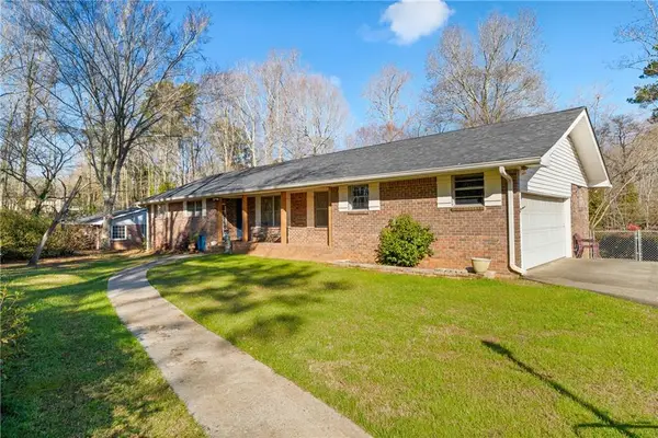 3137 Beechwood Drive, Lithia Springs, GA 30122