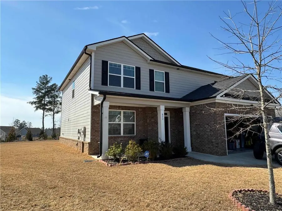 573 Chelan Ct, Hoschton, GA 30548 - #2