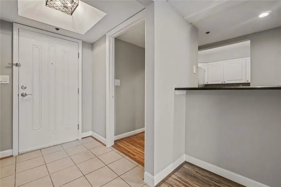 2870 Pharr Court Nw #1806, Atlanta, GA 30305 - #3