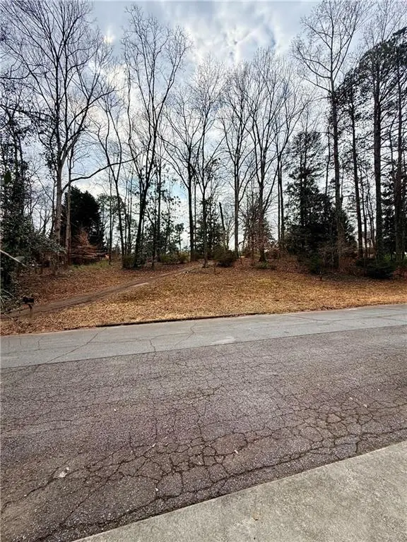 988 Somerset Drive Nw, Atlanta, GA 30327 - #2