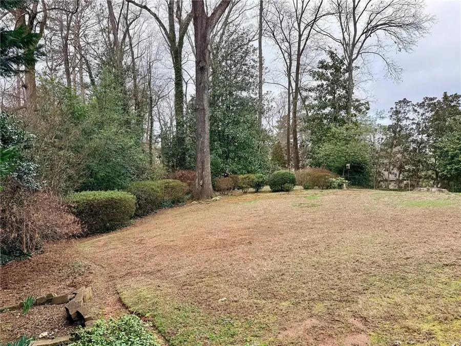 4580 E Conway Drive Nw, Atlanta, GA 30327 - #3