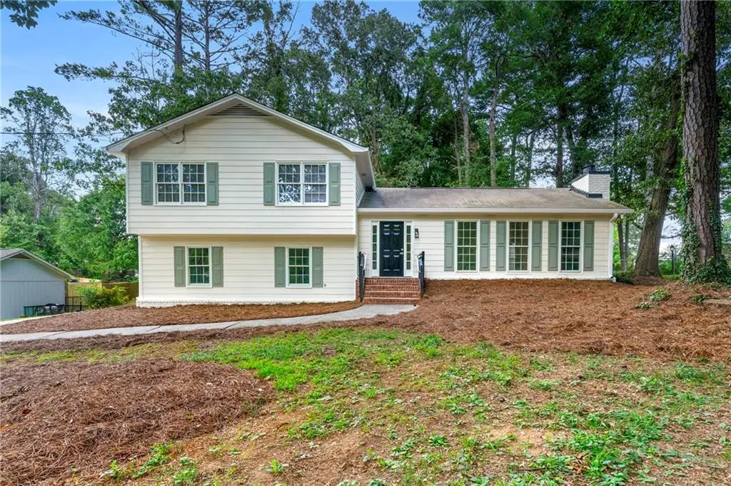 1586 Lucelle Avenue, Stone Mountain, GA 30087 - #1