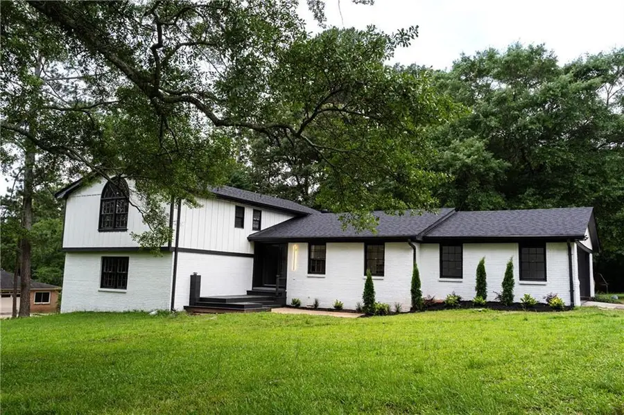 69 N Hearn Road, Ellenwood, GA 30294 - #2