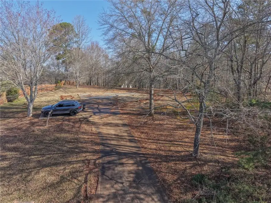 5181 Cash Rd, Flowery Branch, GA 30542 - #2