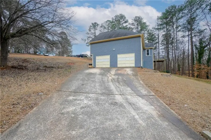 715 Lake Point Drive, Woodstock, GA 30189 - #2