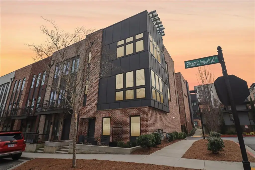 1229 Chelsea Circle Nw, Atlanta, GA 30318 - #1