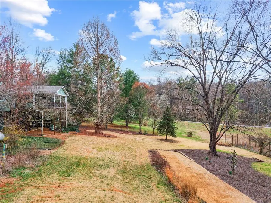 543 Martins Grove Road, Dahlonega, GA 30533 - #2