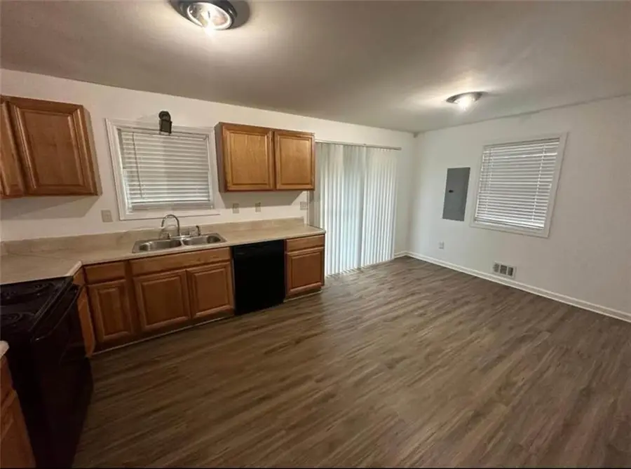 1247 Shoreham Drive, Atlanta, GA 30349 - #3
