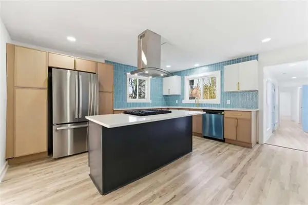 2103 Arlington Circle, Atlanta, GA 30318