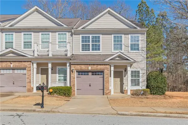 7766 Carnegie Drive, Fairburn, GA 30213