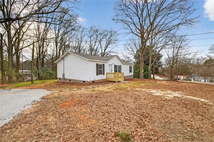 720 Woodland Circle, Loganville, GA 30052 - #2