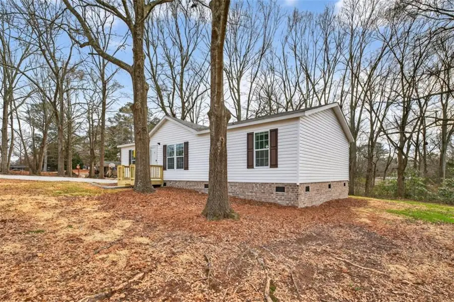 720 Woodland Circle, Loganville, GA 30052 - #3