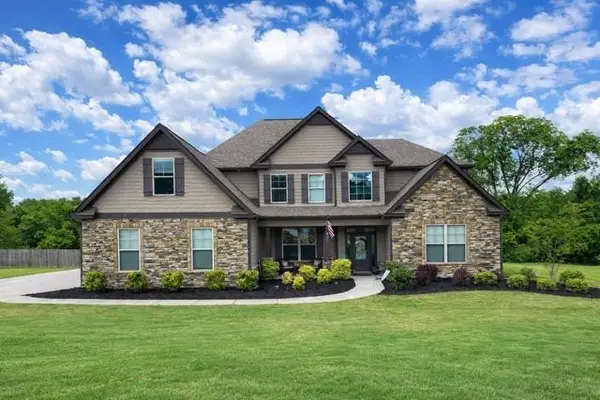 68 Mitchell Farm Drive, Sharpsburg, GA 30277