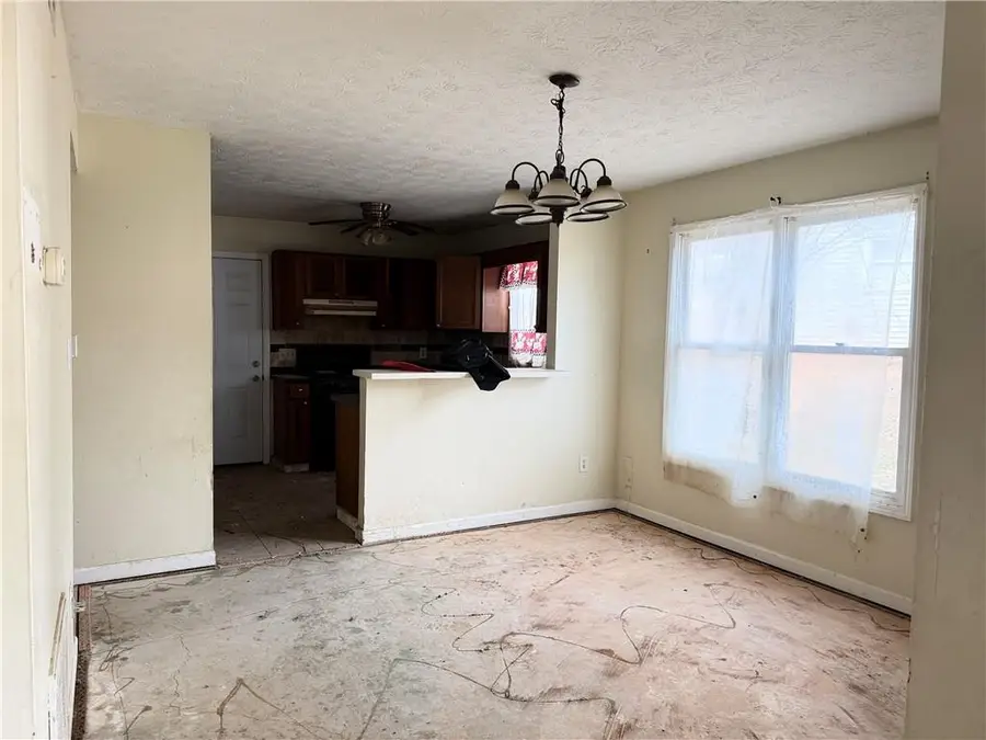 2176 Wellington Circle, Lithonia, GA 30058 - #3