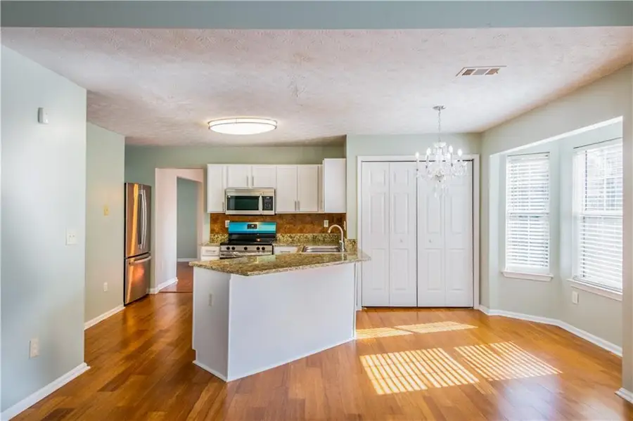 1382 Stoneleigh Way, Stone Mountain, GA 30088 - #3