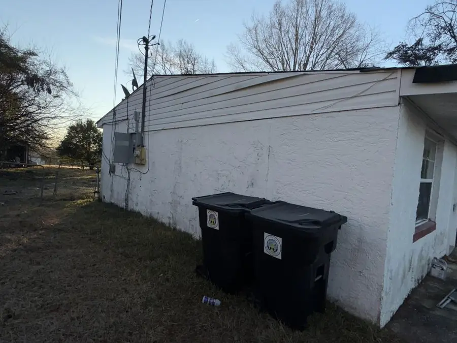 202 Elmwood Street, Warner Robins, GA 31093 - #2