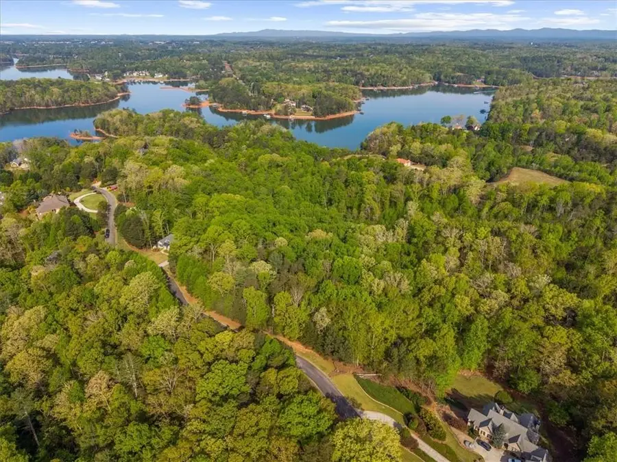 5949 Watermark Cove, Gainesville, GA 30506 - #2