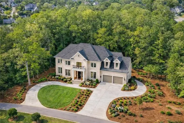 5954 Watermark Cove, Gainesville, GA 30506