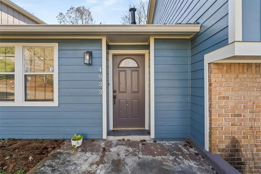 4933 Park West Drive, Stone Mountain, GA 30088 - #3