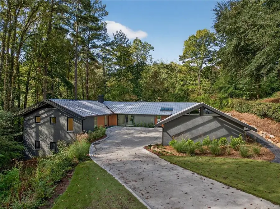 585 Amberidge Trail, Atlanta, GA 30328 - #2