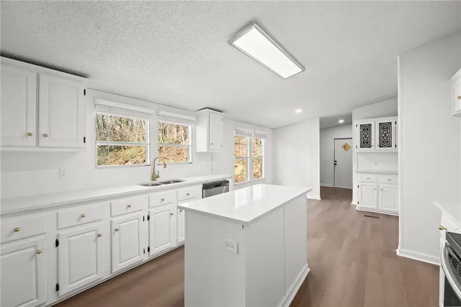 4548 Old Cornelia Highway, Gainesville, GA 30507 - #2