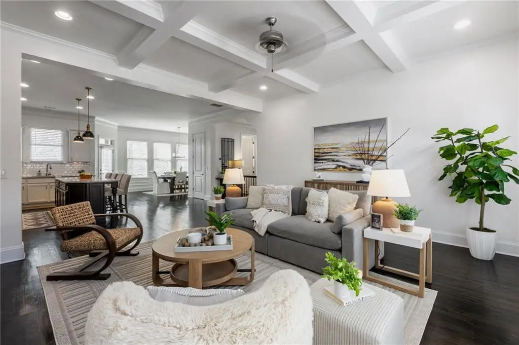 929 Canterbury Lane Ne, Atlanta, GA 30324 - #1