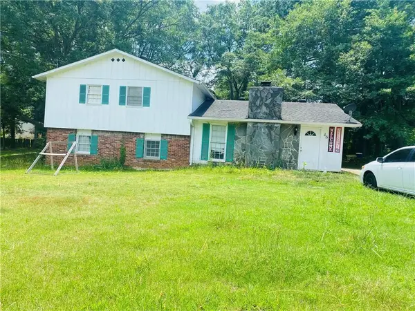 46 W Wedgewood Circle, Newnan, GA 30263