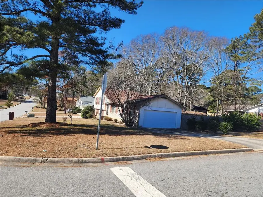 3775 Benchmark Drive, Atlanta, GA 30349 - #2